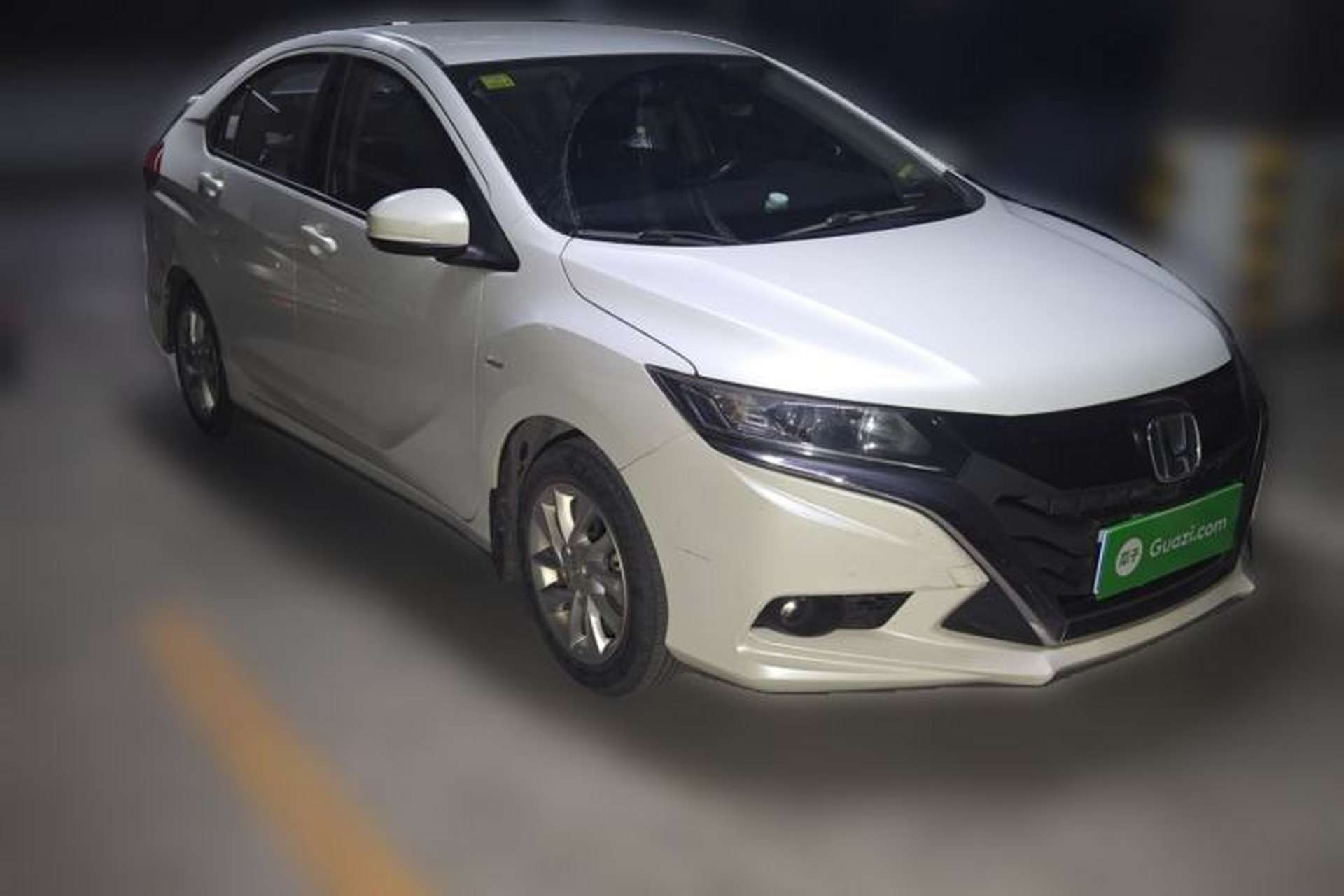 Used Honda Gienia 2017 1.5L CVT Classic Edition Front Right 45 Deg