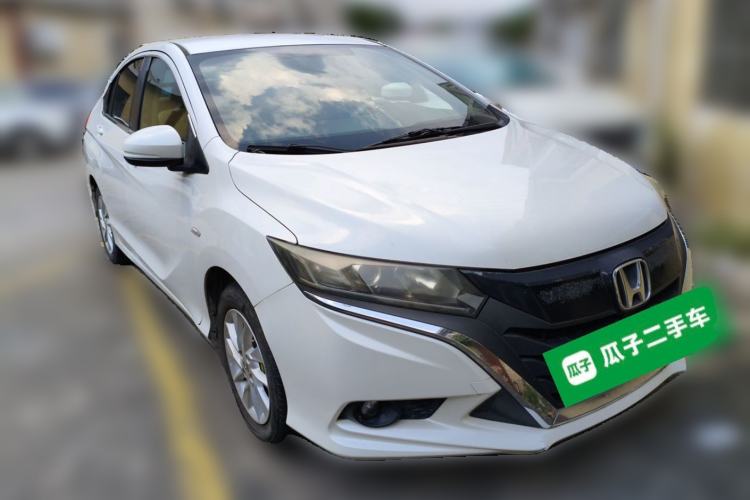Used Honda Gienia 2017 1.5L CVT Classic Edition Front Right 45 Deg