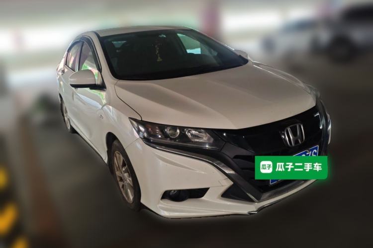 Used Honda Gienia 2017 1.5L CVT Classic Edition Front Right 45 Deg