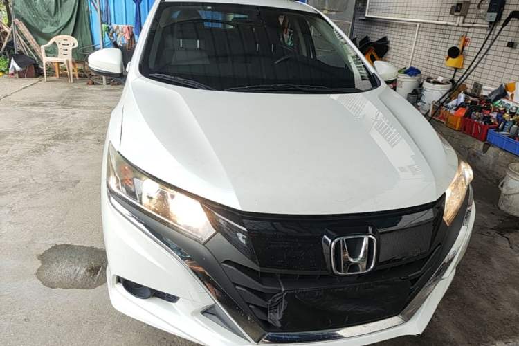 Used Honda Gienia 2017 1.5L CVT Classic Edition Front