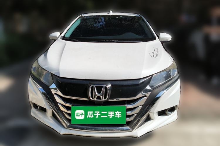 Used Honda Gienia 2017 1.5L Manual Classic Edition Front