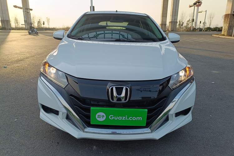 Used Honda Gienia 2017 1.5L Manual Classic Edition Front