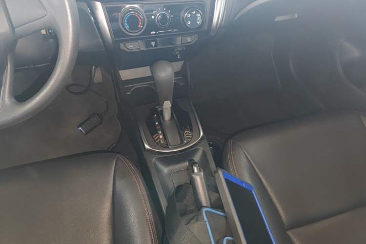Used Honda Gienia 2017 1.5L CVT Classic Edition Gear Lever