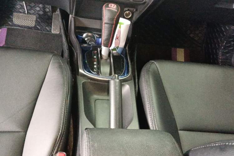 Used Honda Gienia 2017 1.5L CVT Classic Edition Gear Lever