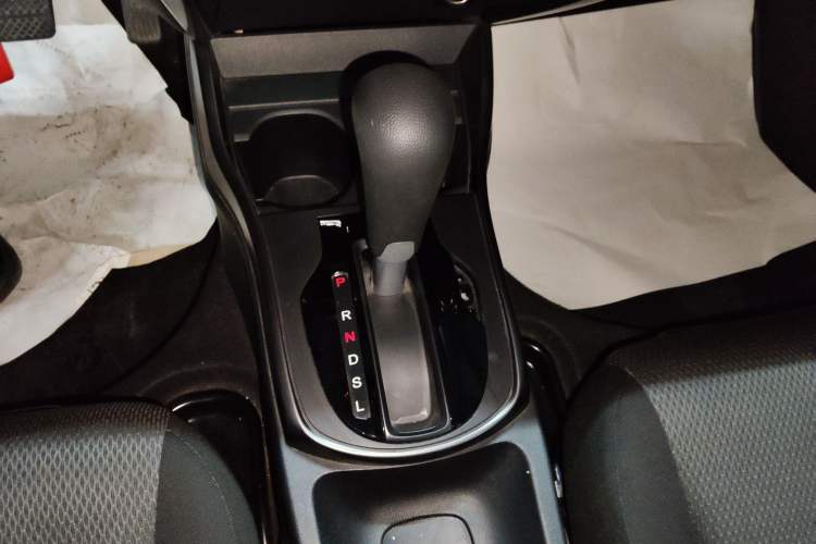 Used Honda Gienia 2017 1.5L CVT Classic Edition Gear Lever