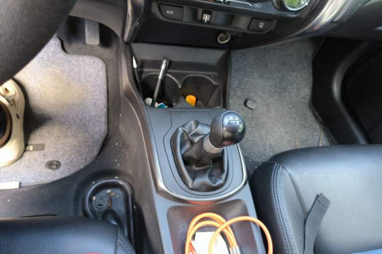 Used Honda Gienia 2017 1.5L Manual Classic Edition Gear Lever