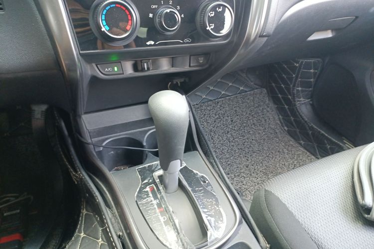 Used Honda Gienia 2017 1.5L CVT Classic Edition Gear Lever
