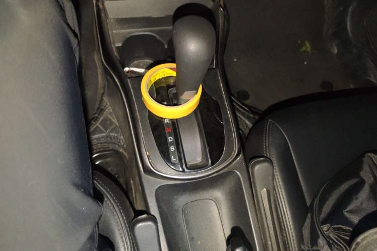 Used Honda Gienia 2017 1.5L CVT Classic Edition Gear Lever