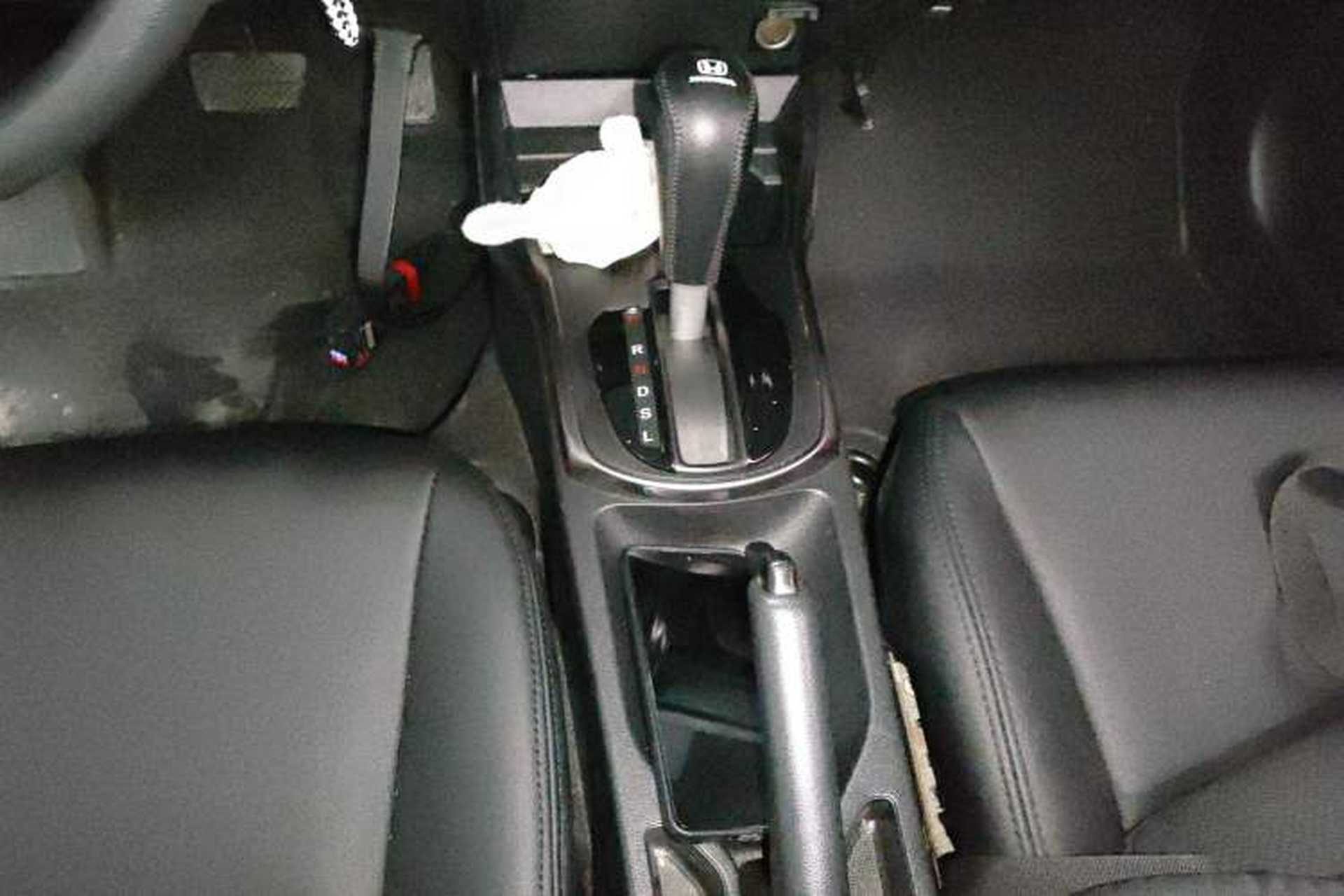Used Honda Gienia 2017 1.5L CVT Classic Edition Gear Lever