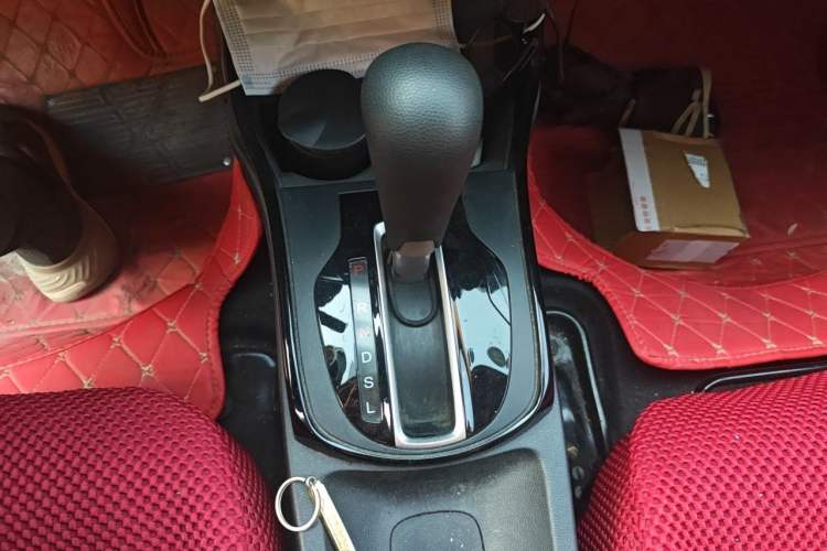 Used Honda Gienia 2017 1.5L CVT Comfort Version Gear Lever