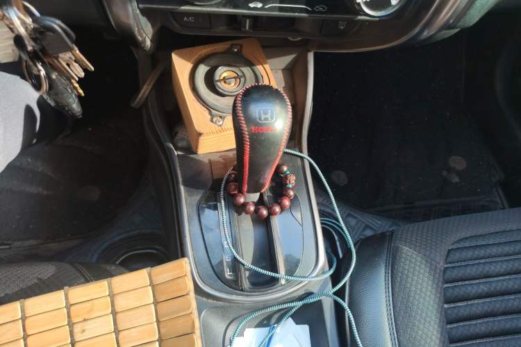Used Honda Gienia 2017 1.5L CVT Classic Edition Gear Lever