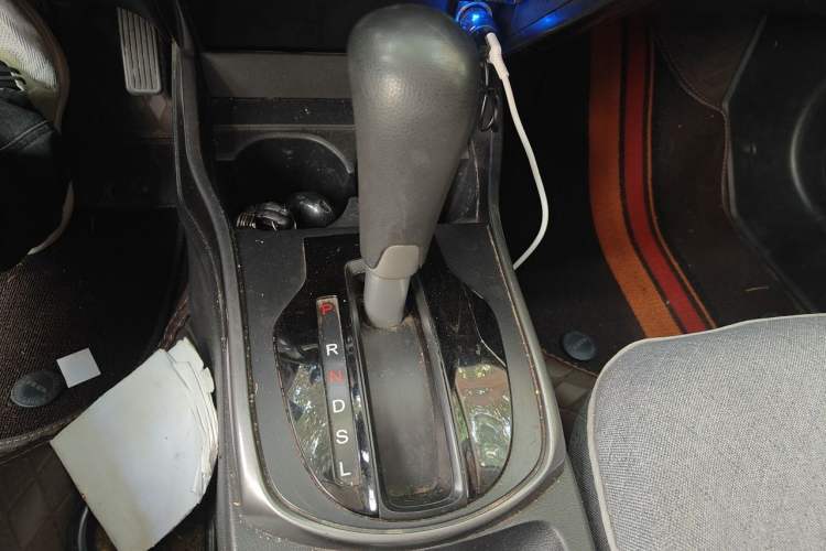 Used Honda Gienia 2017 1.5L CVT Classic Edition Gear Lever