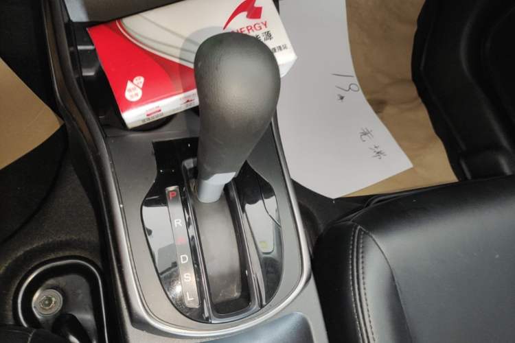 Used Honda Gienia 2017 1.5L CVT Classic Edition Gear Lever