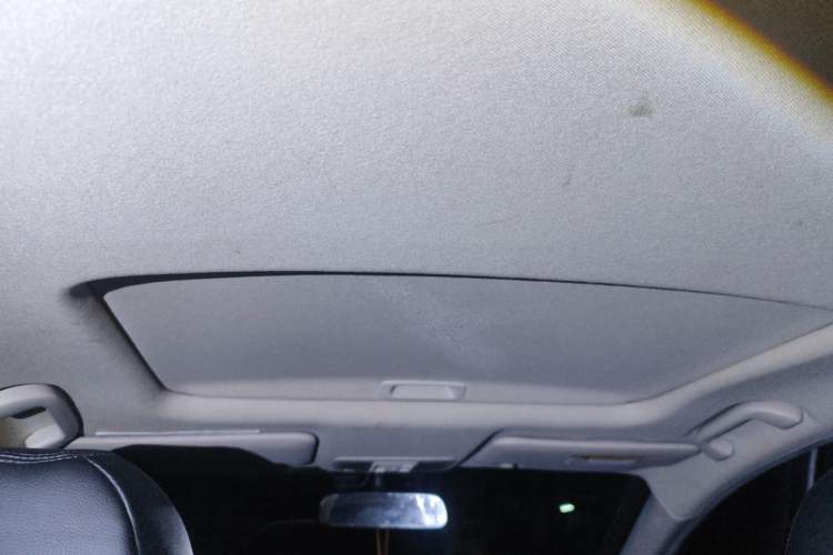 Used Honda Gienia 2017 1.5L CVT Comfort Version Headliner