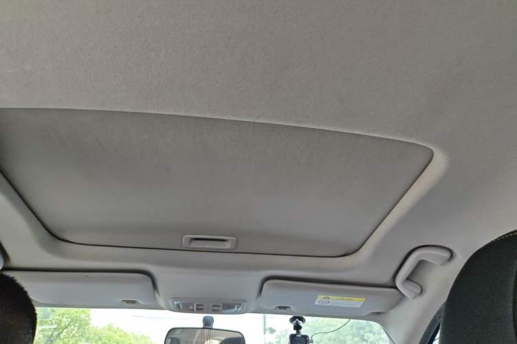 Used Honda Gienia 2017 1.5L CVT Luxury Edition Headliner