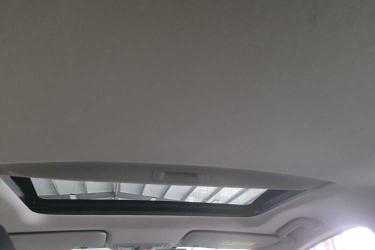 Used Honda Gienia 2017 1.5L CVT Comfort Version Headliner