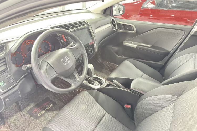 Used Honda Gienia 2017 1.5L CVT Classic Edition Interior 1
