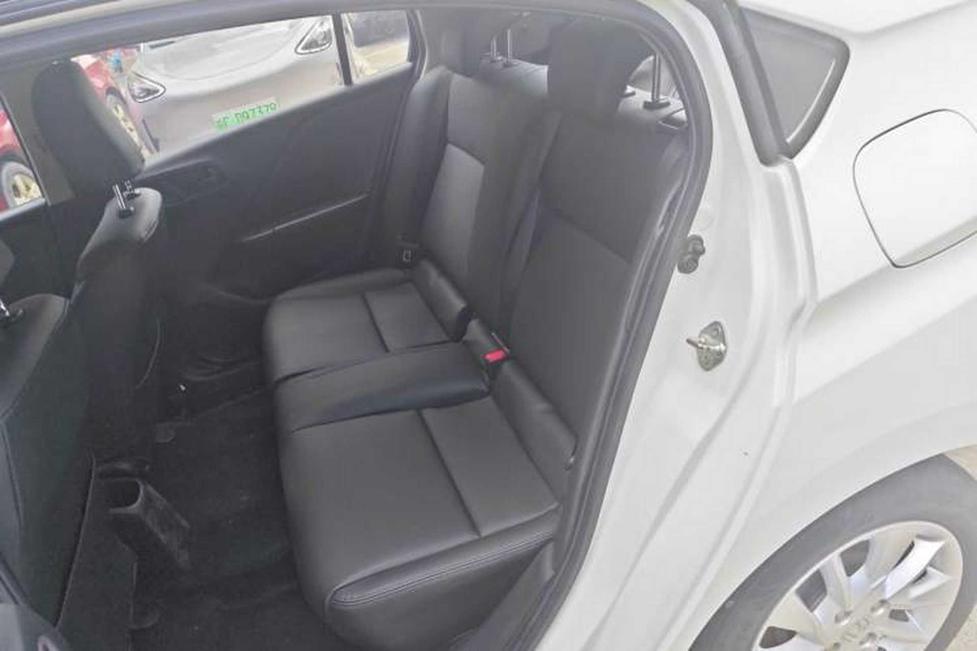 Used Honda Gienia 2017 1.5L CVT Classic Edition Interior 1