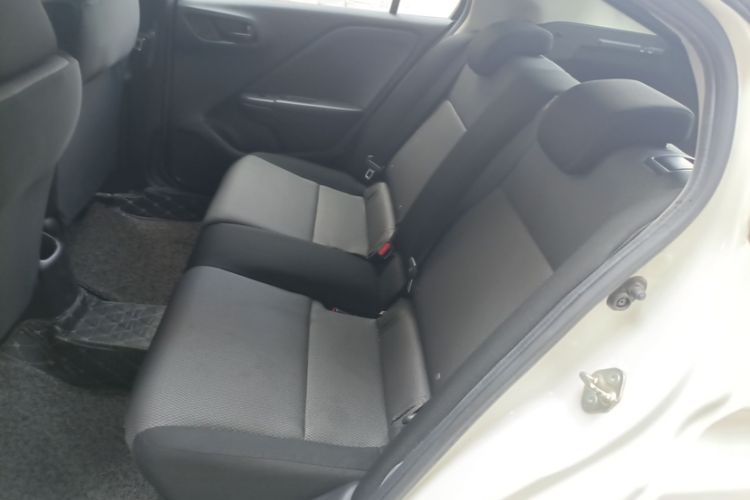 Used Honda Gienia 2017 1.5L CVT Classic Edition Interior 4