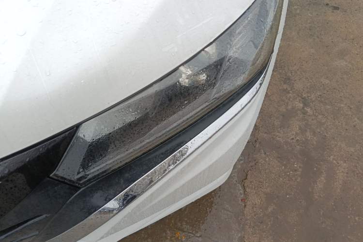 Used Honda Gienia 2017 1.5L CVT Classic Edition Left Front Headlight