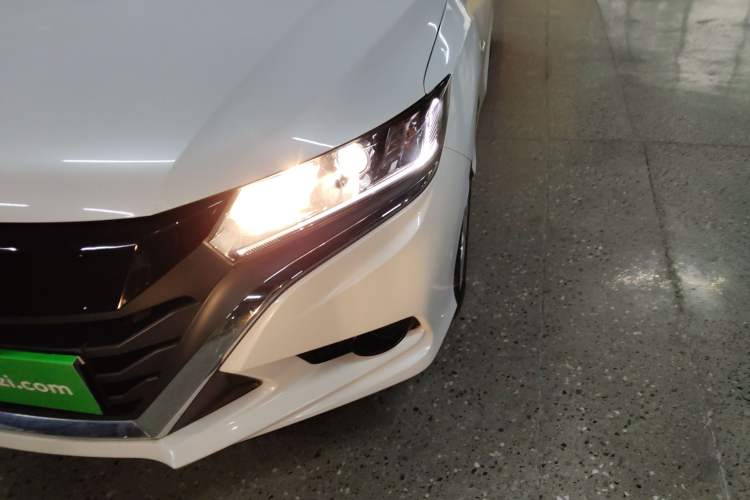 Used Honda Gienia 2017 1.5L CVT Classic Edition Left Front Headlight
