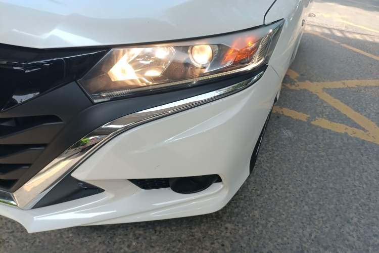 Used Honda Gienia 2017 1.5L CVT Classic Edition Left Front Headlight
