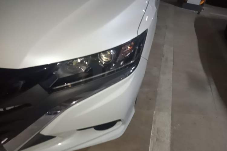 Used Honda Gienia 2017 1.5L CVT Classic Edition Left Front Headlight