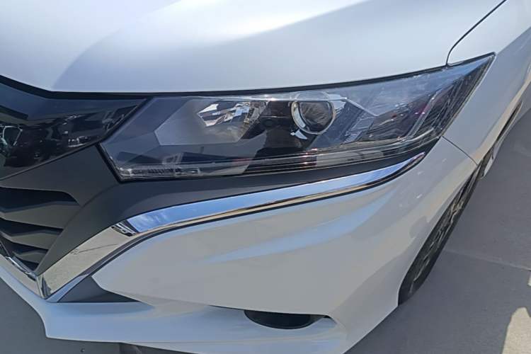 Used Honda Gienia 2017 1.5L CVT Classic Edition Left Front Headlight