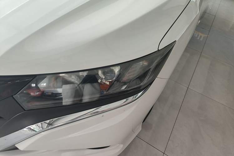 Used Honda Gienia 2017 1.5L CVT Comfort Version Left Front Headlight
