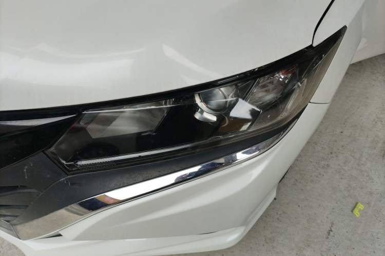 Used Honda Gienia 2017 1.5L CVT Classic Edition Left Front Headlight