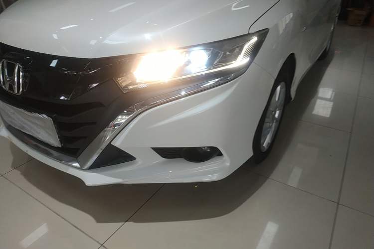 Used Honda Gienia 2017 1.5L CVT Classic Edition Left Front Headlight