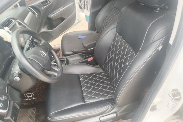 Used Honda Gienia 2017 1.5L CVT Classic Edition Left Front Seat