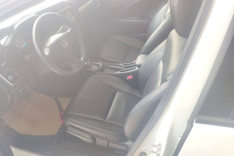 Used Honda Gienia 2017 1.5L CVT Comfort Version Left Front Seat