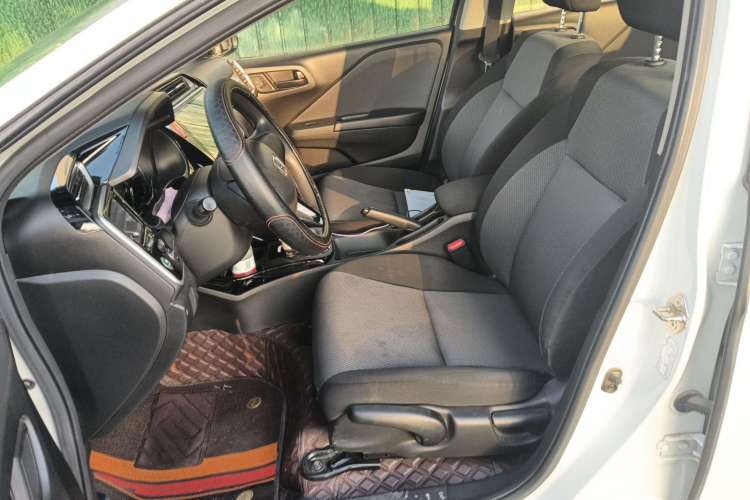 Used Honda Gienia 2017 1.5L CVT Comfort Version Left Front Seat