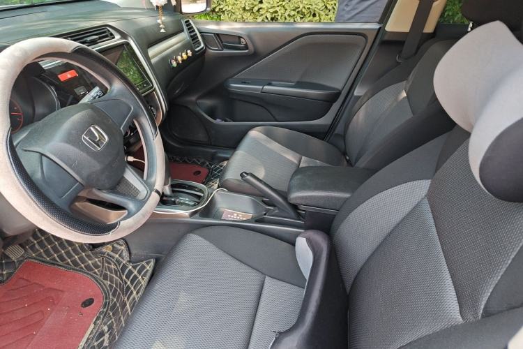 Used Honda Gienia 2017 1.5L CVT Classic Edition Left Front Seat