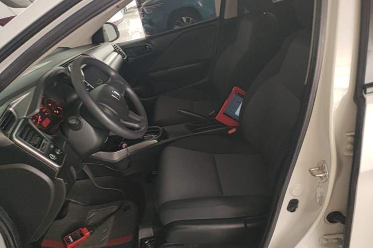 Used Honda Gienia 2017 1.5L CVT Classic Edition Left Front Seat