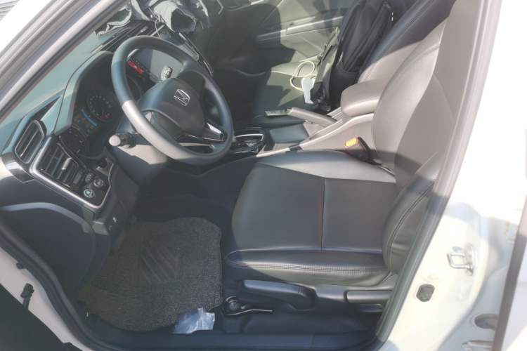 Used Honda Gienia 2017 1.5L CVT Comfort Version Left Front Seat