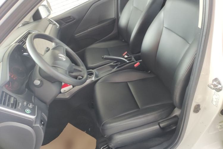 Used Honda Gienia 2017 1.5L CVT Classic Edition Left Front Seat