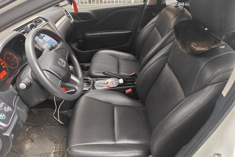 Used Honda Gienia 2017 1.5L CVT Classic Edition Left Front Seat