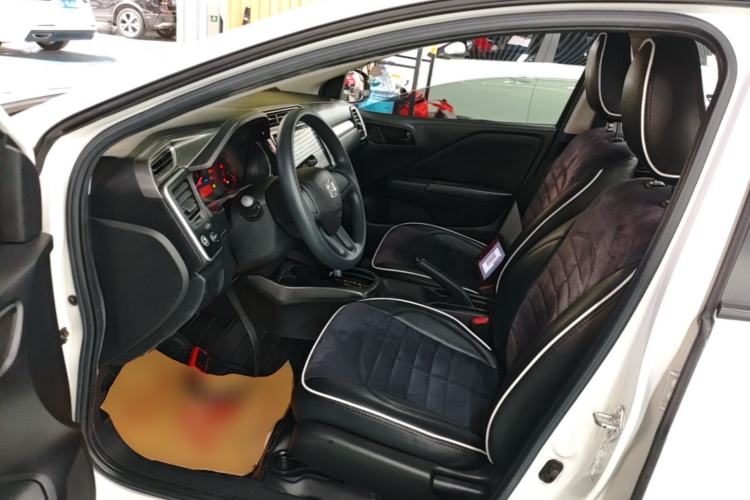 Used Honda Gienia 2017 1.5L CVT Classic Edition Left Front Seat