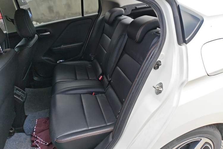 Used Honda Gienia 2017 1.5L CVT Luxury Edition Left Rear Seat