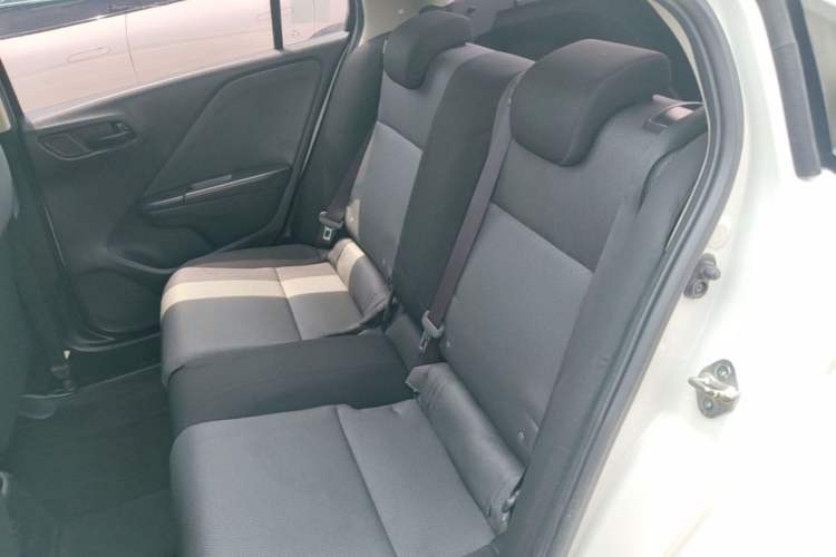 Used Honda Gienia 2017 1.5L CVT Classic Edition Left Rear Seat
