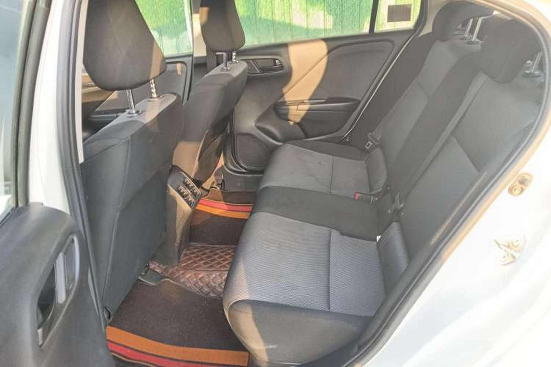 Used Honda Gienia 2017 1.5L CVT Comfort Version Left Rear Seat