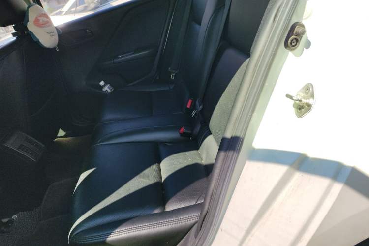 Used Honda Gienia 2017 1.5L CVT Comfort Version Left Rear Seat