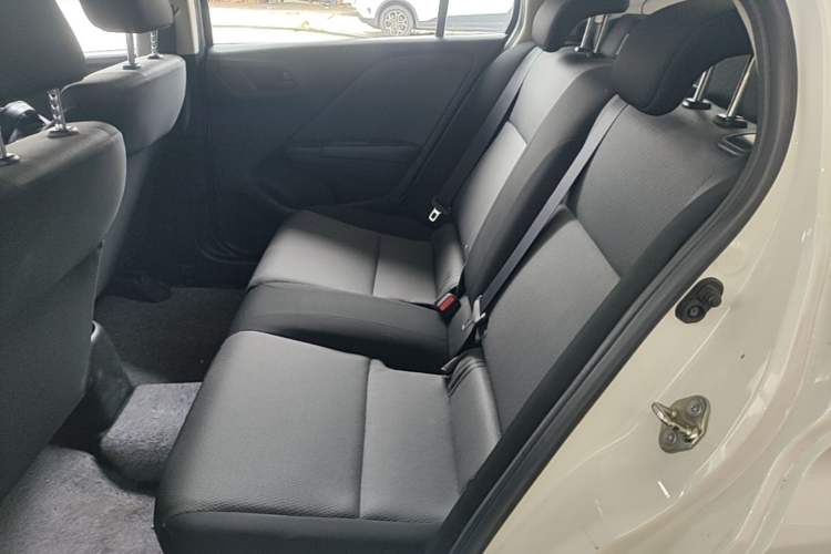 Used Honda Gienia 2017 1.5L CVT Classic Edition Left Rear Seat