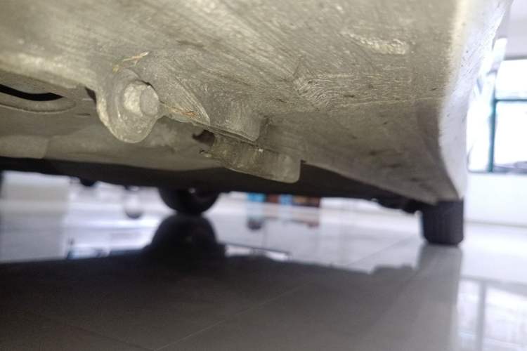 Used Honda Gienia 2017 1.5L CVT Comfort Version Left Side Sill