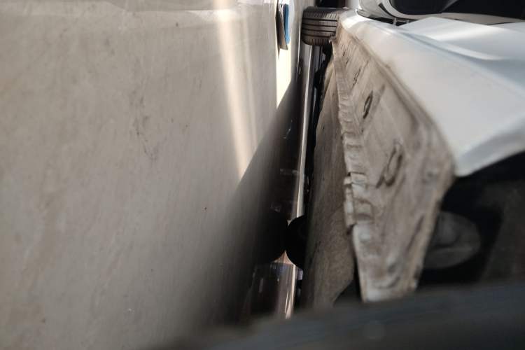 Used Honda Gienia 2017 1.5L CVT Classic Edition Left Side Sill