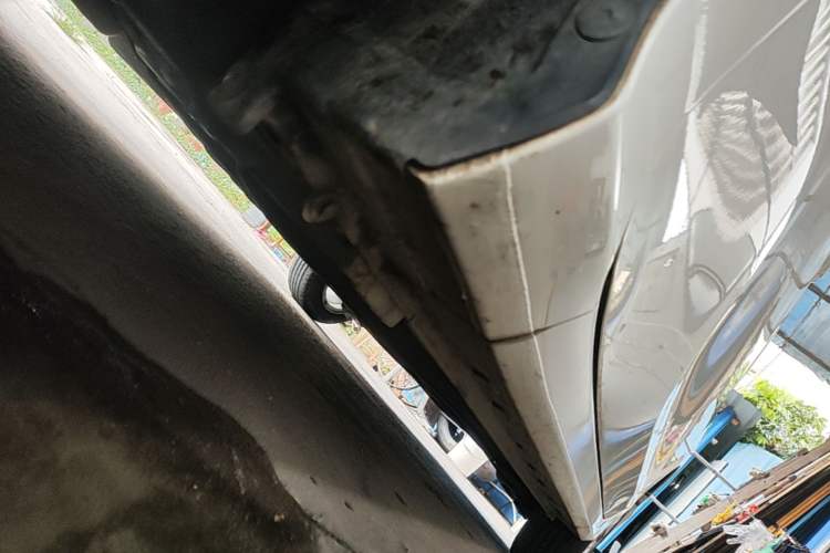 Used Honda Gienia 2017 1.5L CVT Classic Edition Left Side Sill