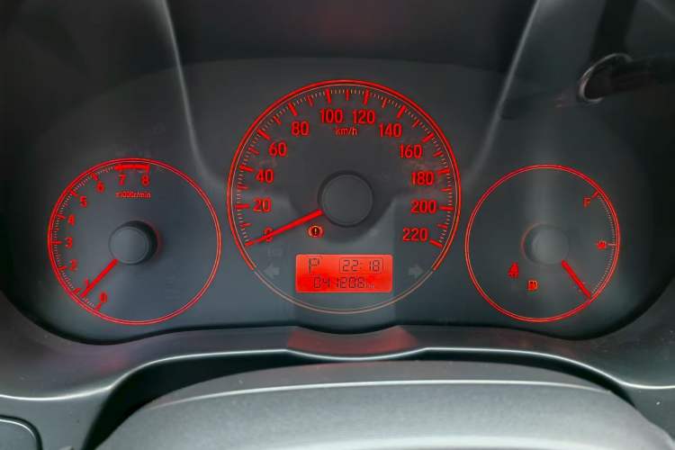 Used Honda Gienia 2017 1.5L CVT Classic Edition Odometer Close Up