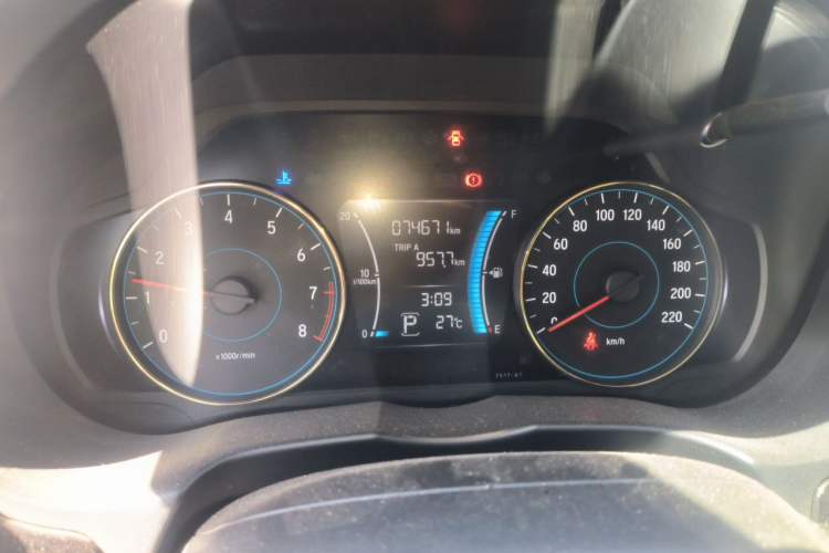 Used Honda Gienia 2017 1.5L CVT Comfort Version Odometer Close Up